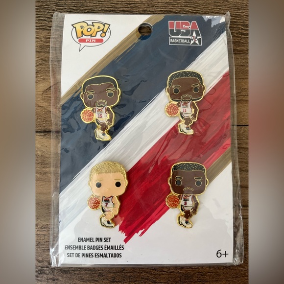 Funko Pop! 1992 USA Men’s Olympic Basketball Team 1.5” Enamel Pin Set - Picture 2 of 3